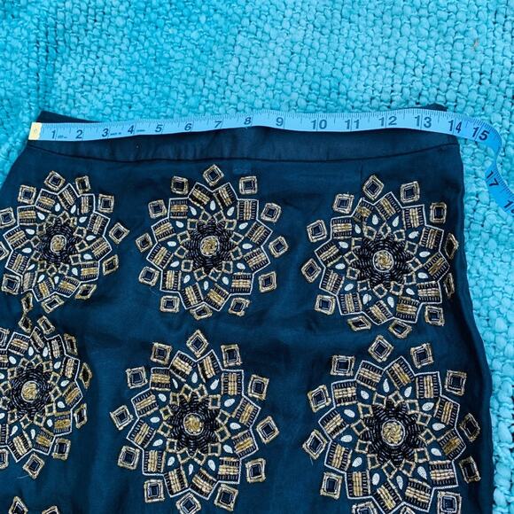 BLACK SILK BEADED MEDALLION PENCIL SKIRT KORA RAE 2 - Picture 3 of 8